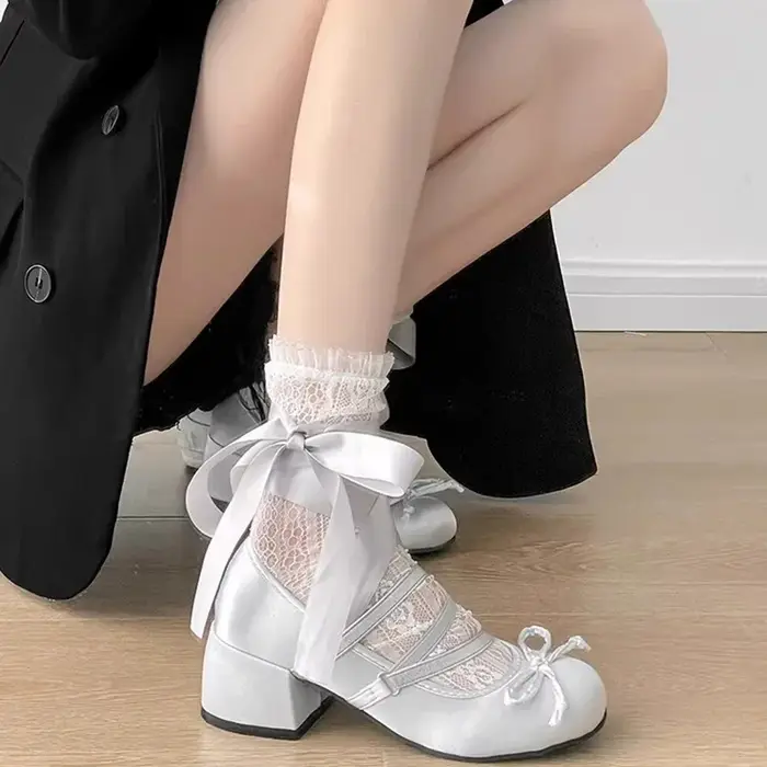 Lolita – chaussures à lanières croisées roses à bout rond pour femmes
