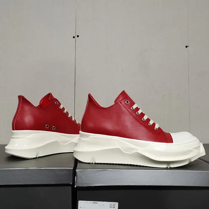 Femmes hommes rouge en cuir véritable baskets basses hauteur augmentant plate-forme chaussures plates mode tête ronde