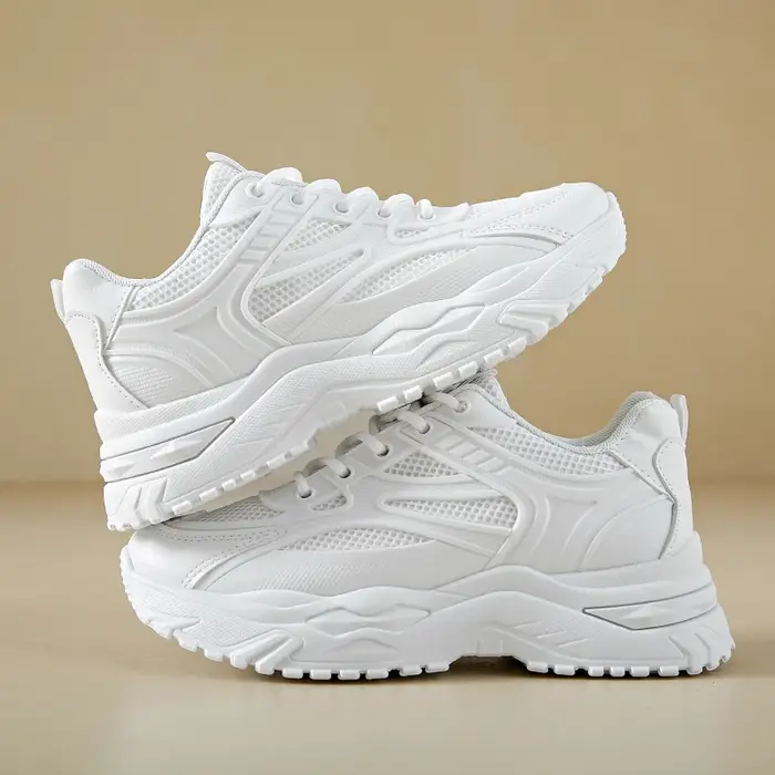 Baskets blanches en cuir pour femmes