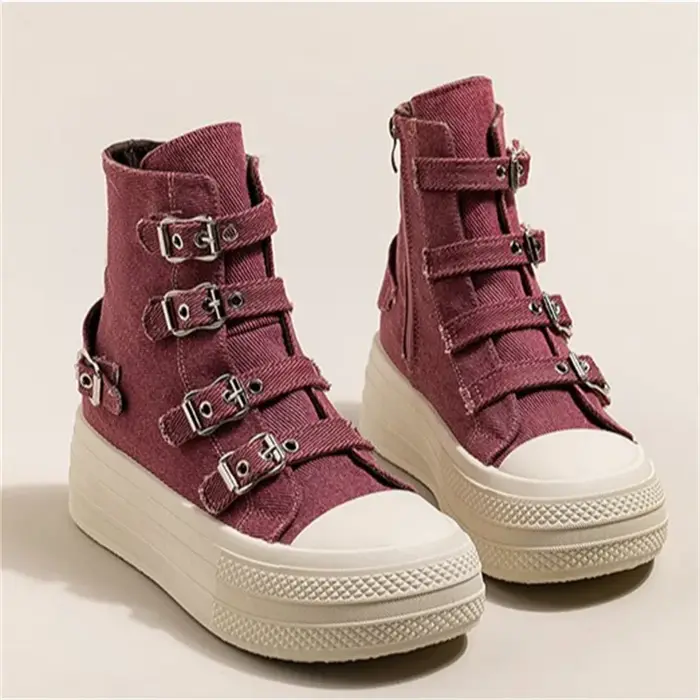 Chaussures en toile montantes pour femmes