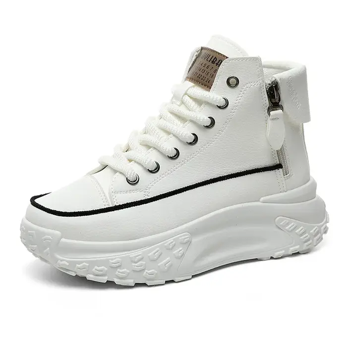 Chaussures montantes pour femmes