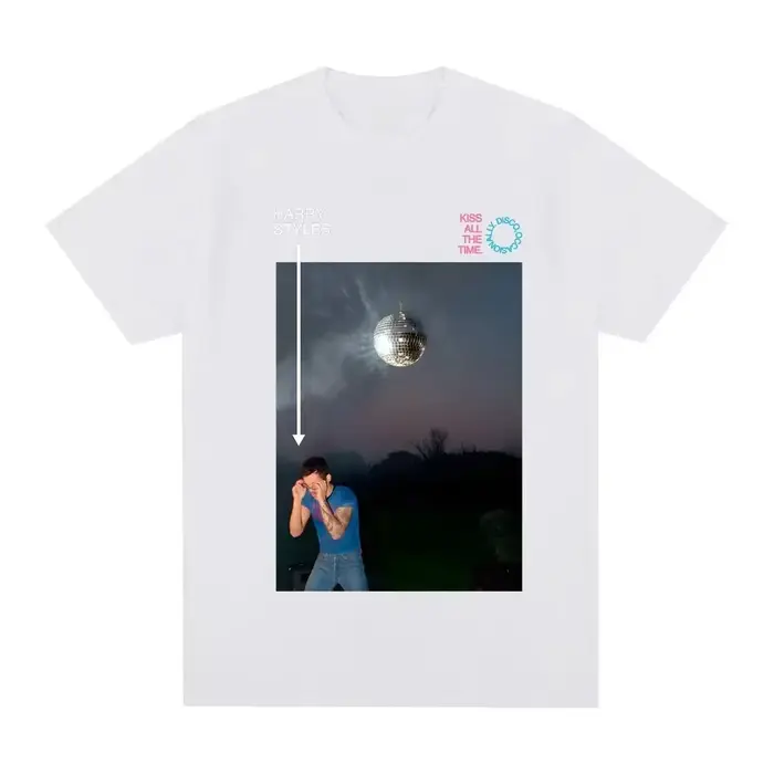 T-shirt Harry Styles « Kiss All The Time » avec boule disco - Photo de concert, Merch tendance pour les t-shirts et hauts Harry Styles pour femmes et hommes