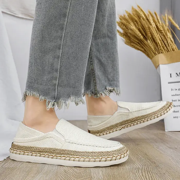 Chaussures d'été pour hommes en promotion : Mocassins confortables et décontractés