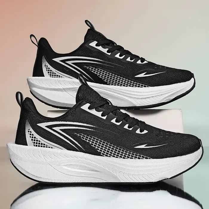Chaussures de course pour hommes, baskets de sport pour marathon, avec plaque en carbone, coussin d'