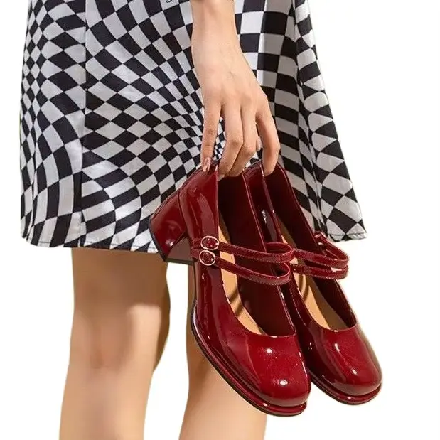Chaussures Mary Jane à talons hauts rétro