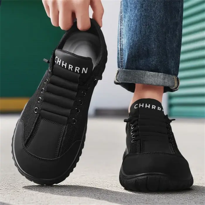 Chaussures pour hommes à semelle large
