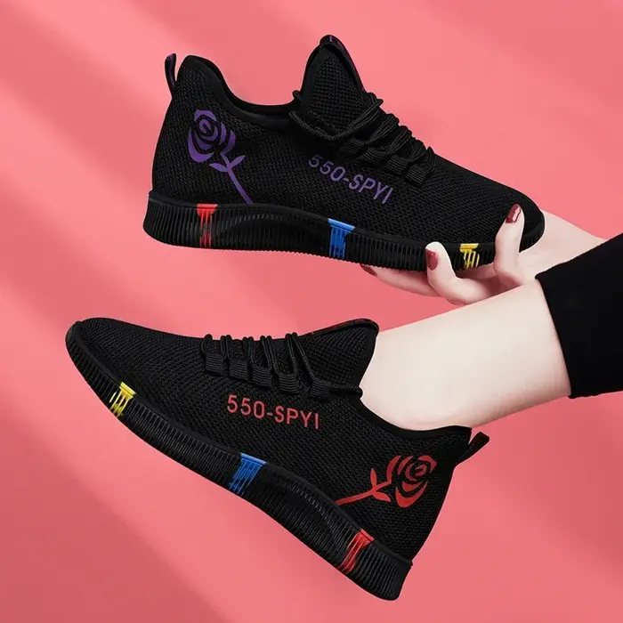 Tenis Feminino 2026 Chaussures décontractées pour femmes en maille respirante légères et souples Baskets plates à lacets