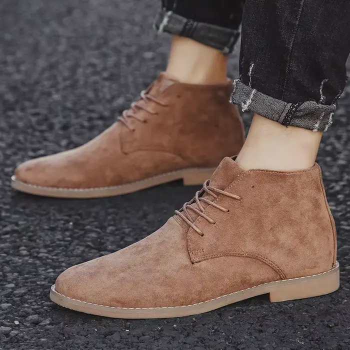 Mode marron Chelsea bottes hommes Style britannique haut en daim chaussures en cuir