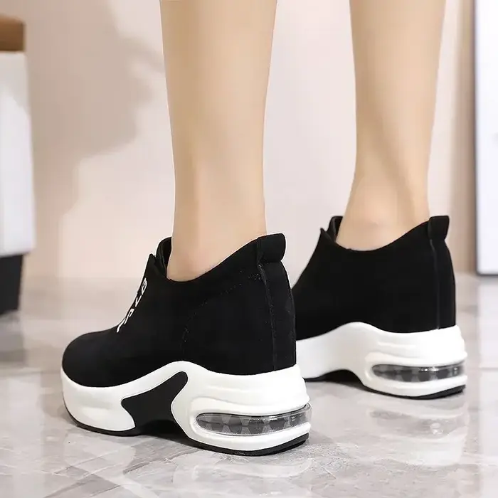 Chaussures de tennis à l'offre elles épaisses pour femmes avec plateforme, panier compensé, décontracté, été, 2024