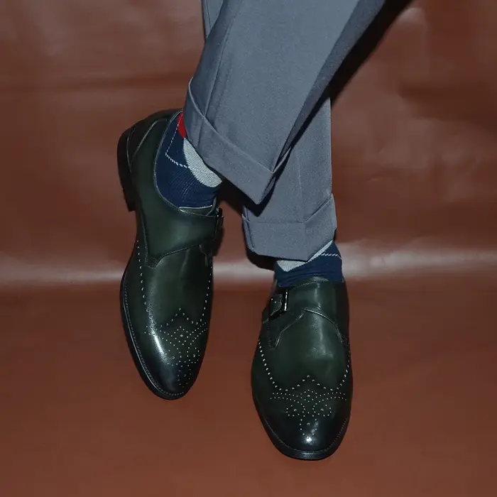 Chaussures habillées élégantes pour hommes à boucle unique en cuir véritable