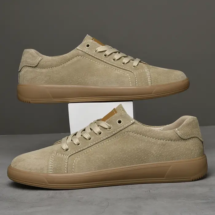 2025 en cuir véritable hommes chaussures vulcanisées mode décontracté