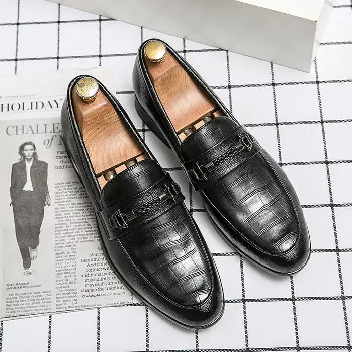 Chaussures en cuir formelles pour hommes, Brogues d'affaires britanniques, Chaussures en cuir noir, 