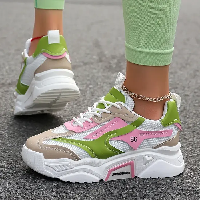 Mode mélange couleur baskets pour femmes printemps automne respirant maille chaussures de Sport femme à lacets fond