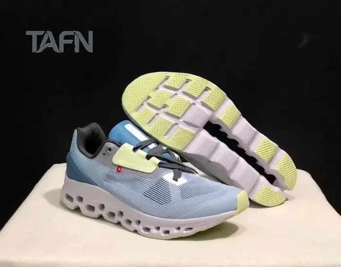 Baskets de course à semelle amortissante, chaussures de sport confortables pour tous les jours