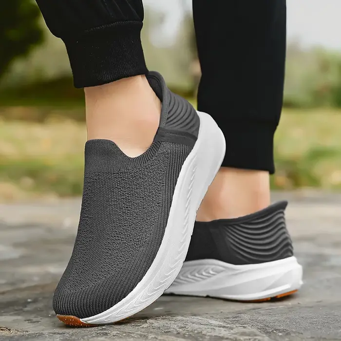 Chaussures de sport décontractées pour hommes à bout large