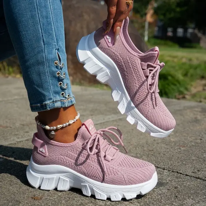 Chaussures tricotées légères et respirantes pour femmes