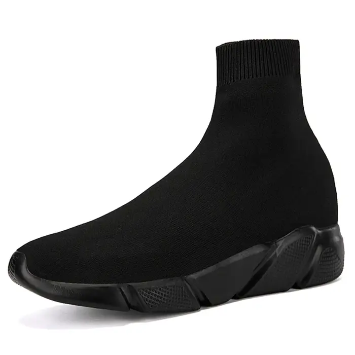 Baskets montantes légères pour hommes et femmes, chaussettes noires bon marché, chaussures de course