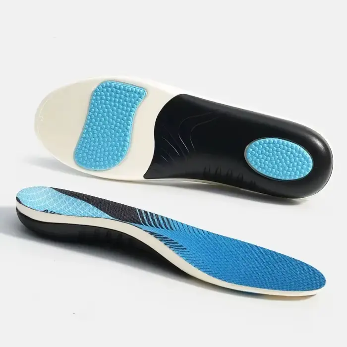 Semelles de chaussures de sport absorbant les chocs