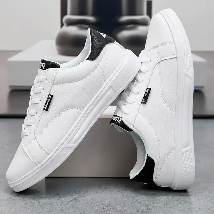 Hommes chaussures confortable décontracté pour femmes baskets en cuir blanc léger marche plat Sport de plein air course Tennis zapatillas