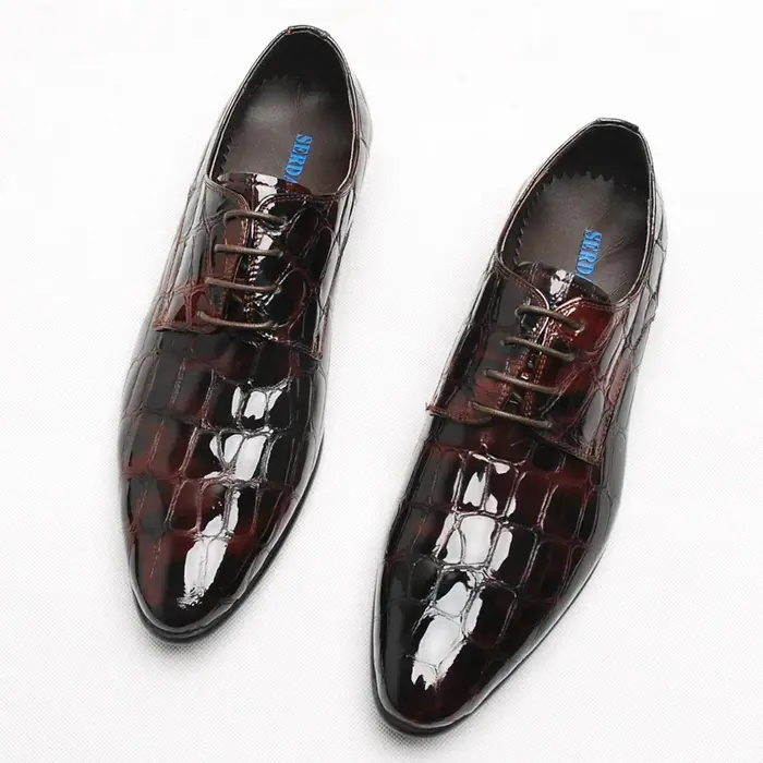 Chaussures en cuir de style européen pour hommes