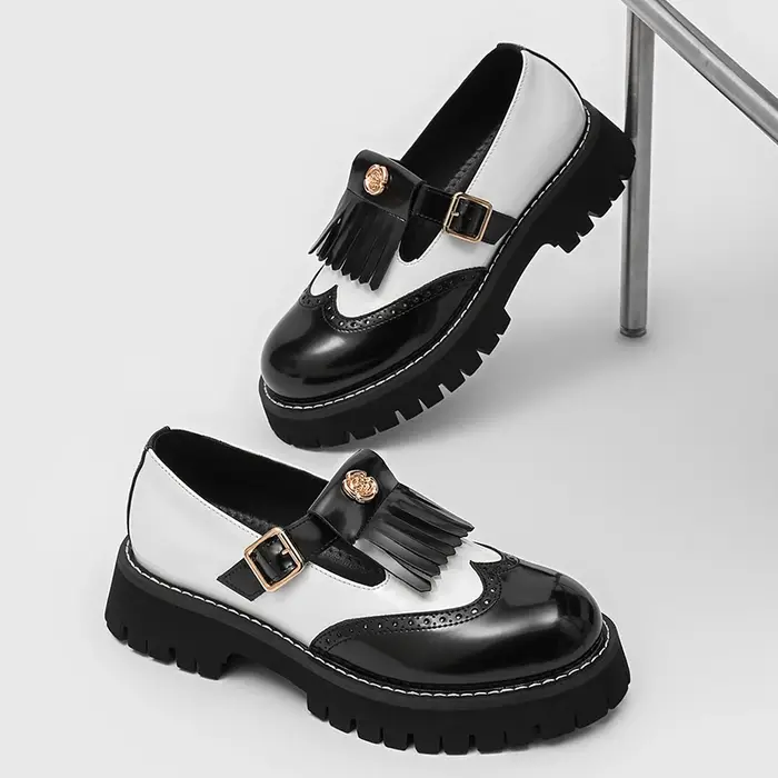Chaussures Derby classiques à semelles épaisses pour hommes