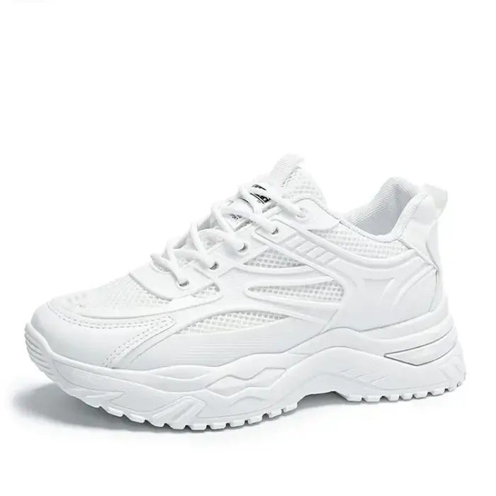 Baskets épaisses en cuir blanc pour femmes