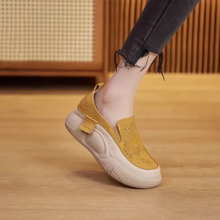 Chaussures simples à bout rond et semelle souple pour femmes