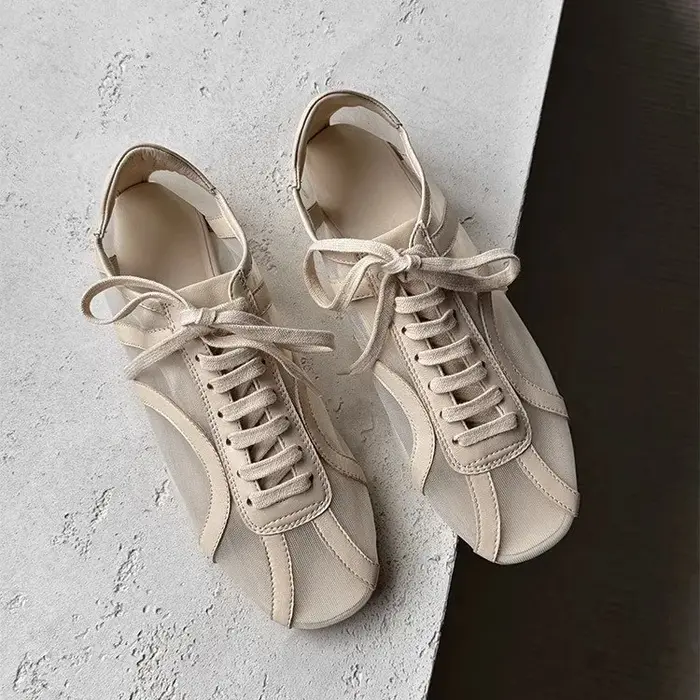 Chaussures de sport respirantes à semelle souple en tissu filet pour femmes
