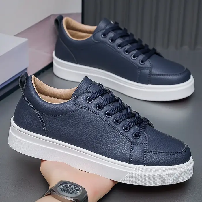 Chaussures blanches pour hommes