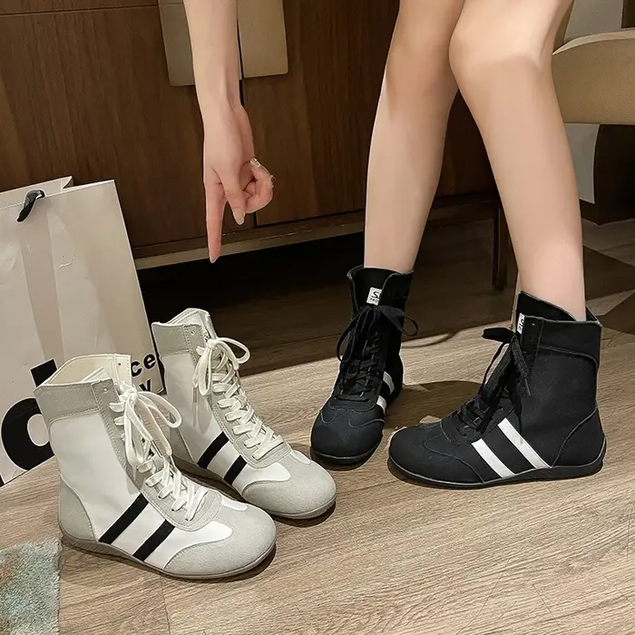 2025 baskets pour femmes mode haut de gamme allemand formation femme chaussures rétro bout rond à lacets bottes de boxe pour les femmes