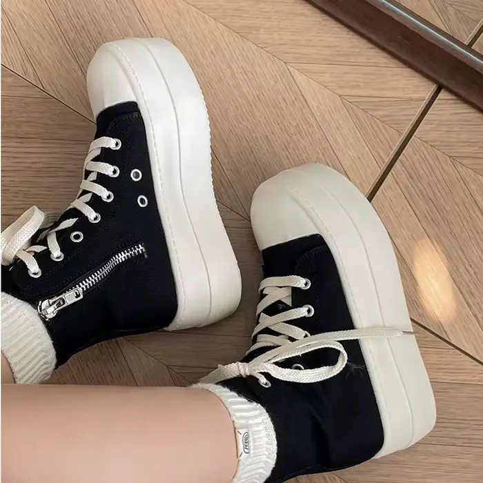 Nouvelles baskets montantes à semelle épaisse pour femmes