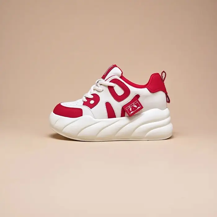 Chaussures Panda Noires et Blanches Polyvalentes Décontractées et Sportives pour Femme – Nouvelle Collection Printemps