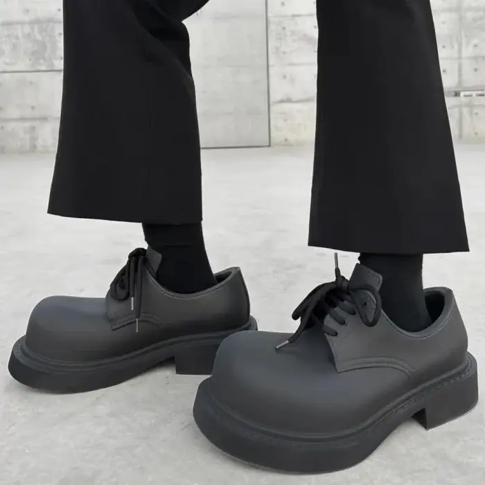 Chaussures à plateforme en cuir pour femmes et hommes