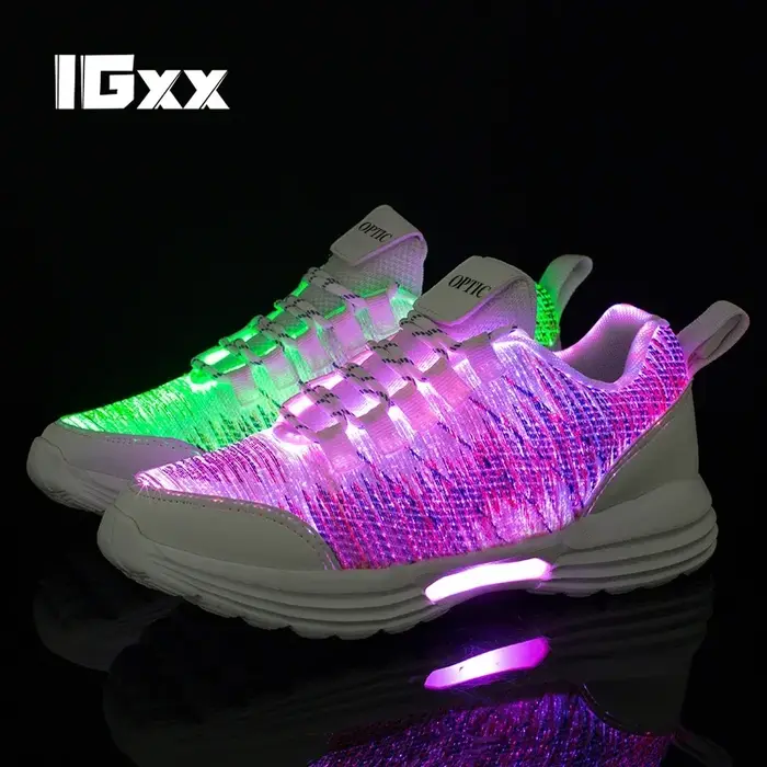LED chaussures lumière pour hommes nouvel an cadeau éclairer baskets USB recharge fibre optique tissu semelle élastique brillant lumineux clignotant