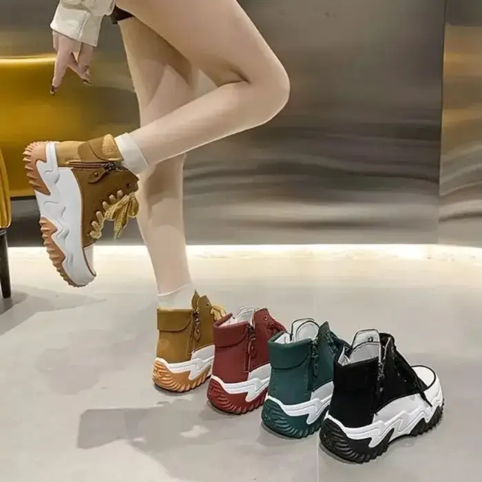 Nouvelles chaussures pour femmes
