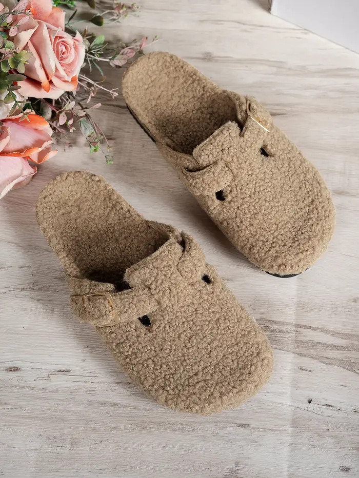 Chaussures marron à la mode et confortables pour femmes