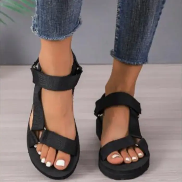 Sandales romaines à talons bas pour femmes
