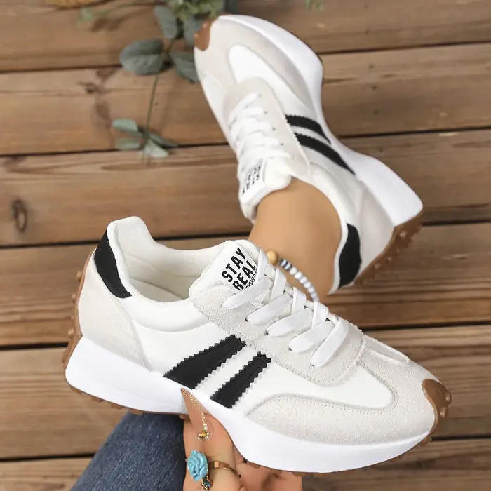 2025 printemps femmes baskets nouveau luxe plat confortable sans lacet baskets femmes tendance léger