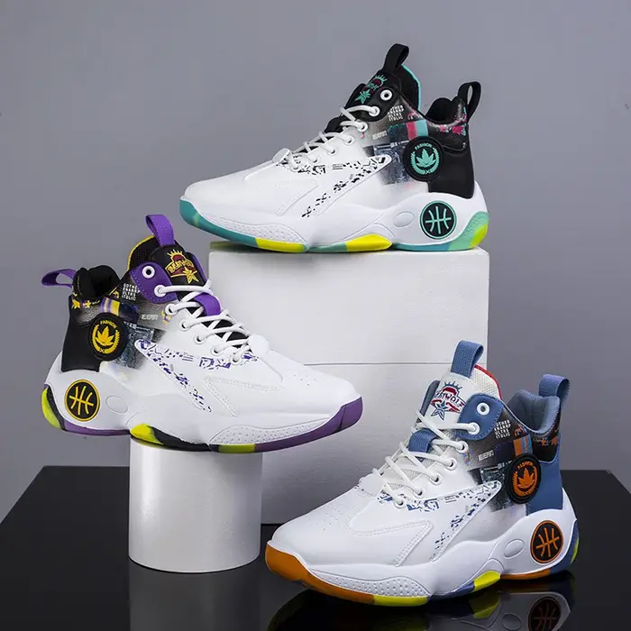 Soldes Exceptionnelles de la Saison : Chaussures de Basketball Montantes pour Hommes – Élégantes