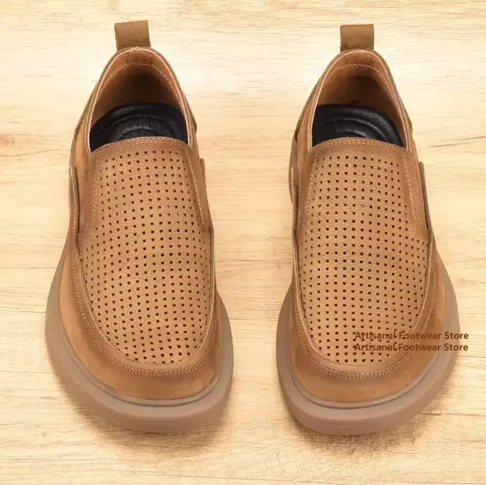 Chaussures en cuir respirantes ajourées pour hommes