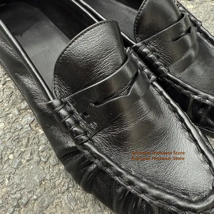 Mocassins au Design plissé rétro en cuir noir