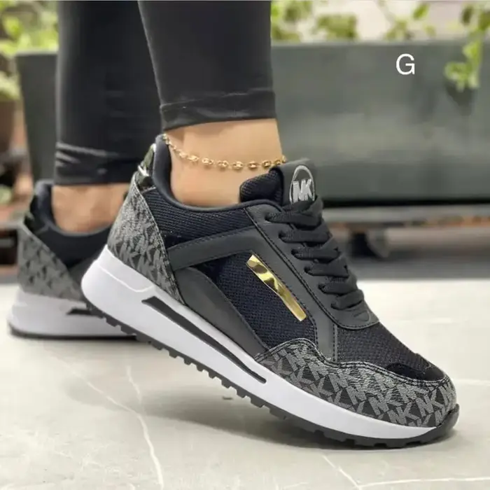 Baskets décontractées en maille pour femmes, chaussures plates simples, semelles compensées respiran