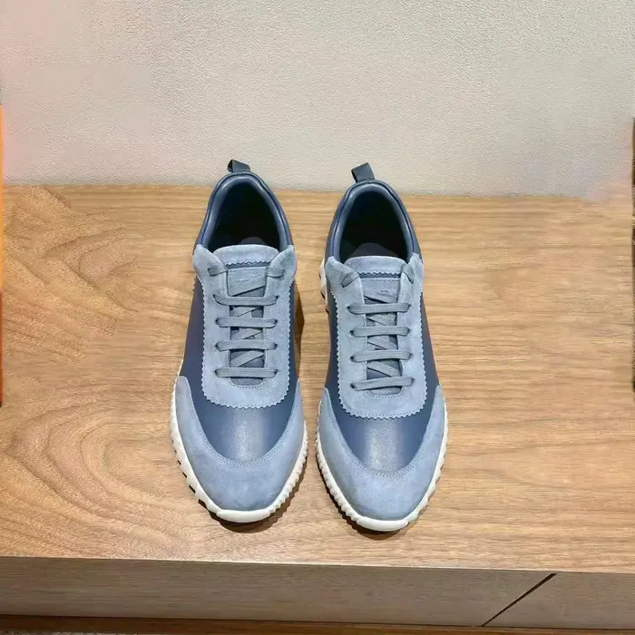 Nouvelles chaussures tendance