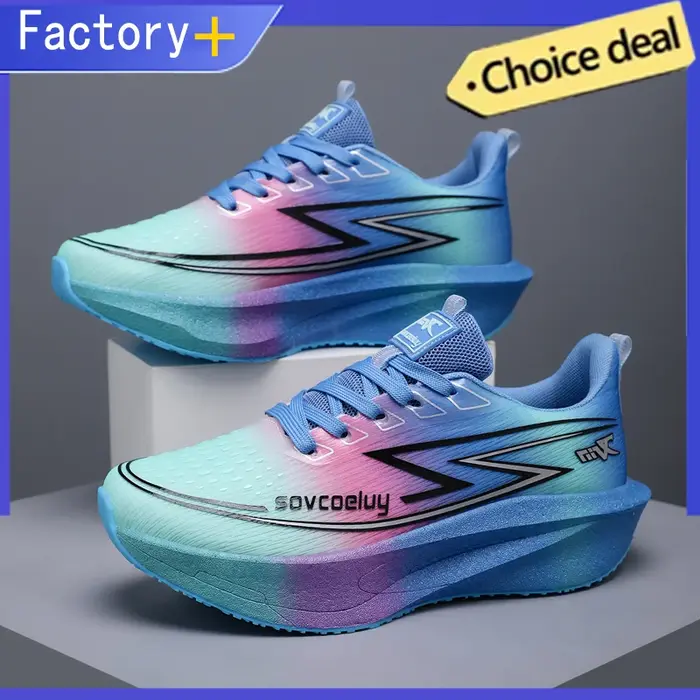 Chaussures de course avec plaque en carbone