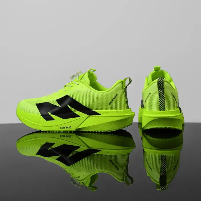 Chaussures de course pour hommes à boucle rotative