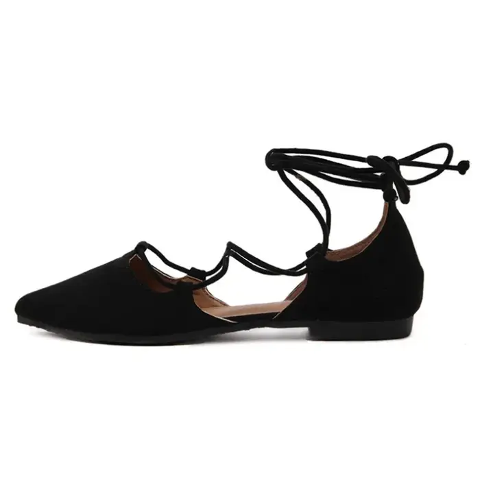Chaussures plates à bout pointu pour femmes