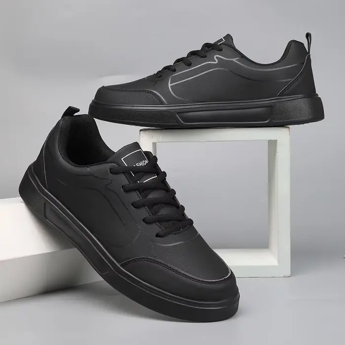 Nouveaux hommes légers baskets hiver