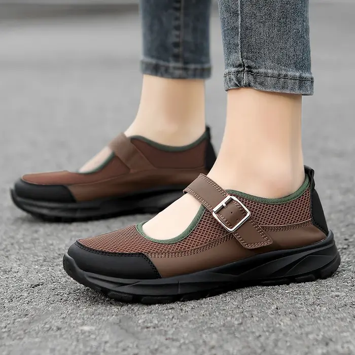 Chaussures de marche pour femmes