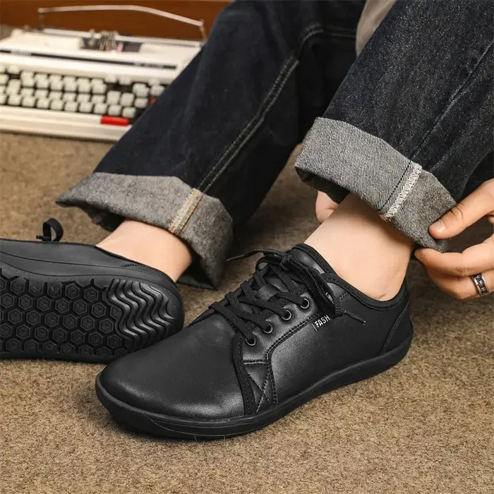 Chaussures plus larges unisexes pour hommes