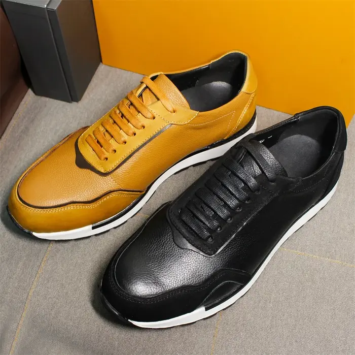 Nouveaux hommes chaussures en cuir décontractées à lacets de luxe à la main marron